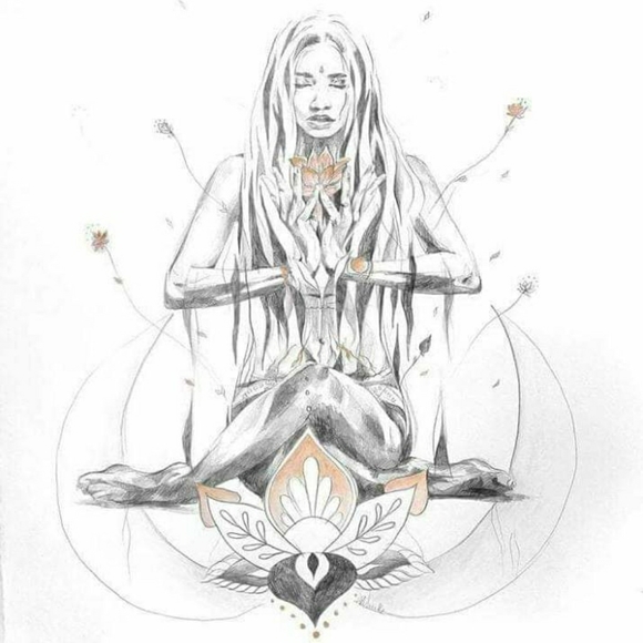 Meet your Posher, Kristine - Picture 1 of 2